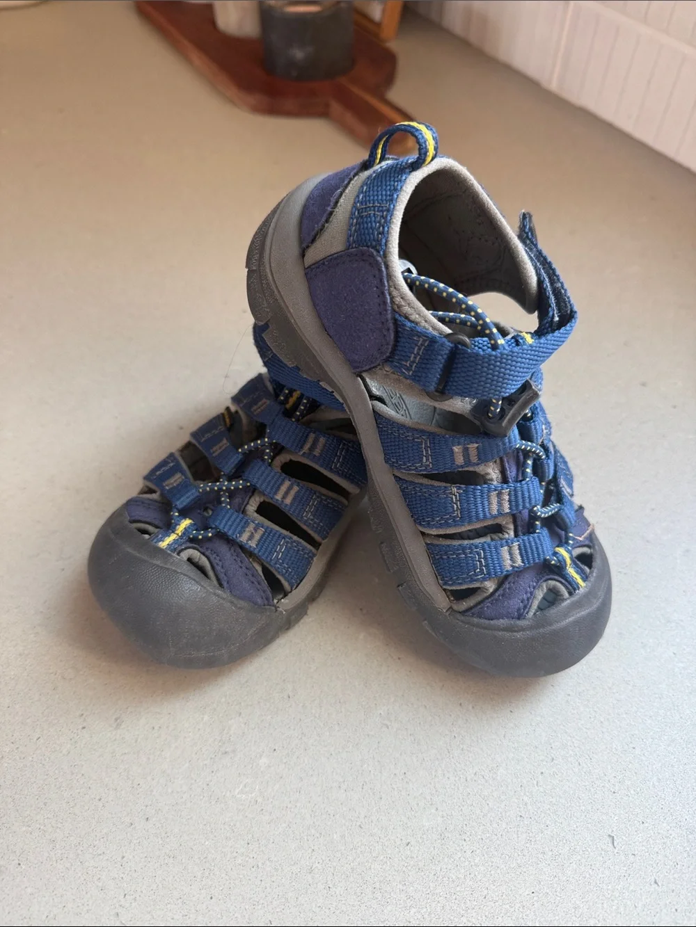 Keen Kids Navy Blue and Yellow Closed-Toe Water Sandals